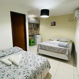  Casa de hóspedes Suítes Centro Porto
