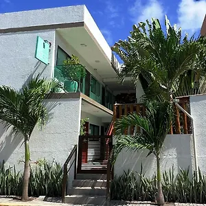 2* Estalagem Praiana